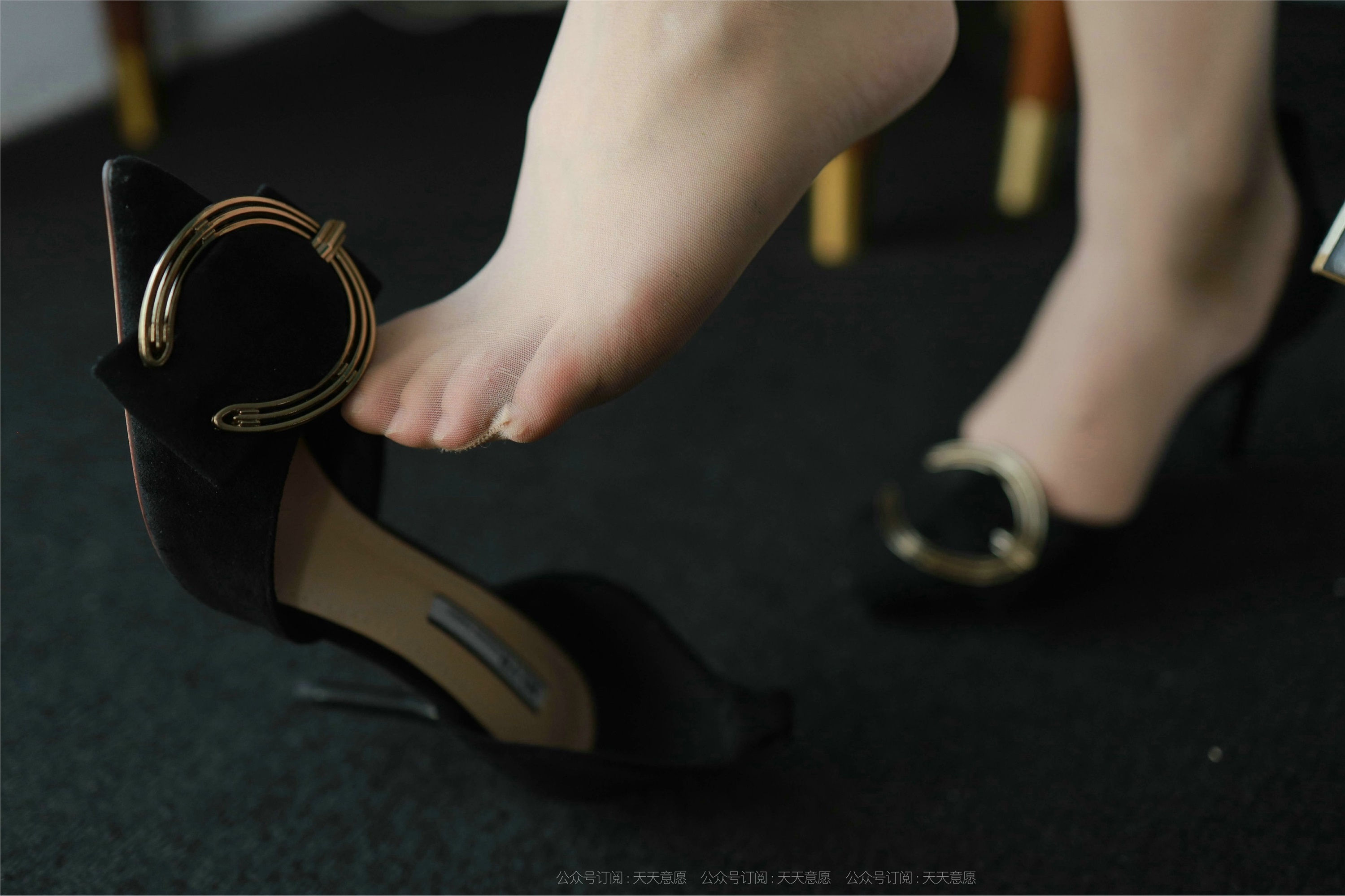 IESS异思趣向  2021.09.28 丝享家932：秋秋《妩媚旗袍》